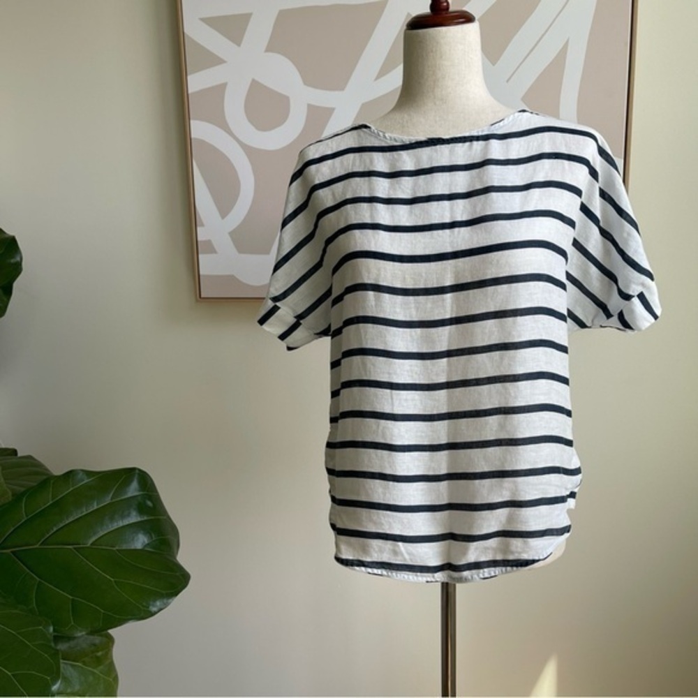 ZARA 100% linen, boxy striped, white and navy, short sleeve top in size  S